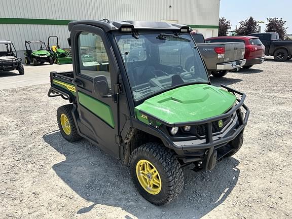 Image of John Deere XUV 835M equipment image 1