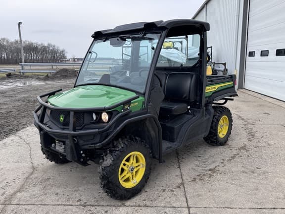 Image of John Deere XUV 835M equipment image 2