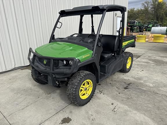 Image of John Deere XUV 835M equipment image 2