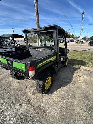 Image of John Deere XUV 835M equipment image 4