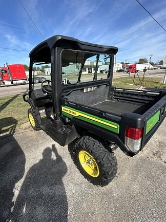 Image of John Deere XUV 835M equipment image 2