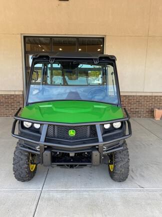 Image of John Deere XUV 835M equipment image 1