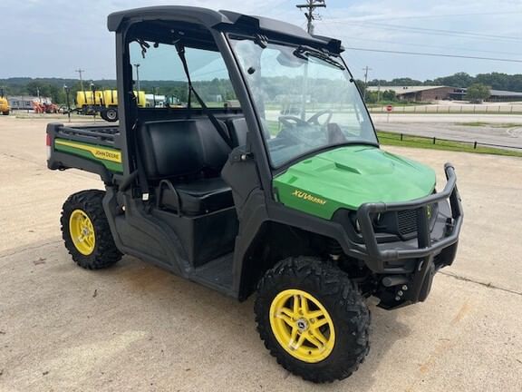 2023 John Deere XUV 835M Equipment Image0