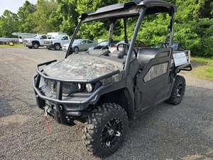 2023 John Deere XUV 835M Image