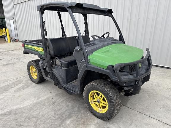 Image of John Deere XUV 835M equipment image 4