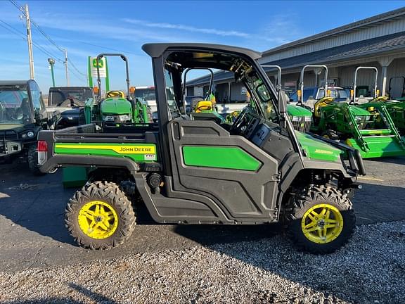 Image of John Deere XUV 835M equipment image 3