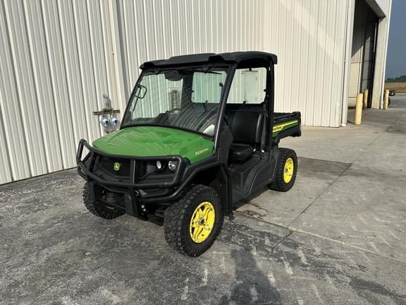 Image of John Deere XUV 835M equipment image 2