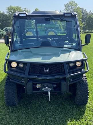 Image of John Deere XUV 835M equipment image 2
