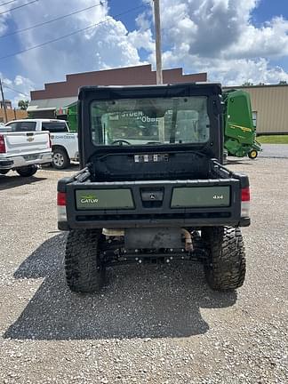 Image of John Deere XUV 835M equipment image 1