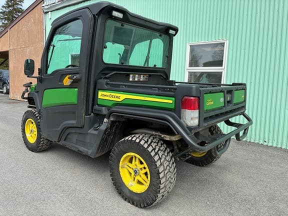 Image of John Deere XUV 835M equipment image 2