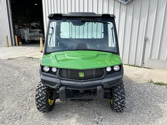 Image of John Deere XUV 835M equipment image 1