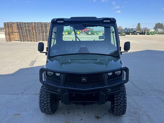 Image of John Deere XUV 835M equipment image 2