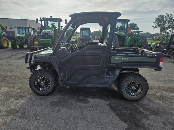 Image of John Deere XUV 835M equipment image 4