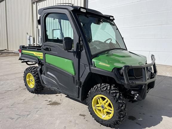 Image of John Deere XUV 835M equipment image 3