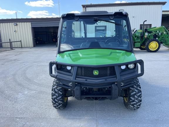 Image of John Deere XUV 835M equipment image 2