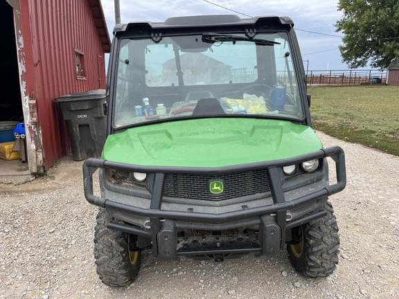Image of John Deere XUV 835M equipment image 4