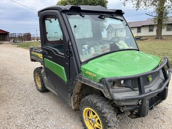 Image of John Deere XUV 835M equipment image 3