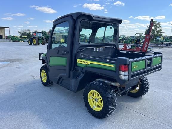 Image of John Deere XUV 835M equipment image 4