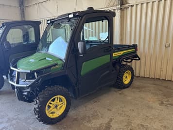 Main image John Deere XUV 835M