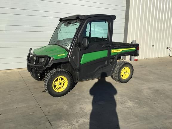 Image of John Deere XUV 835M equipment image 1