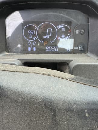 Image of John Deere XUV 835M equipment image 1