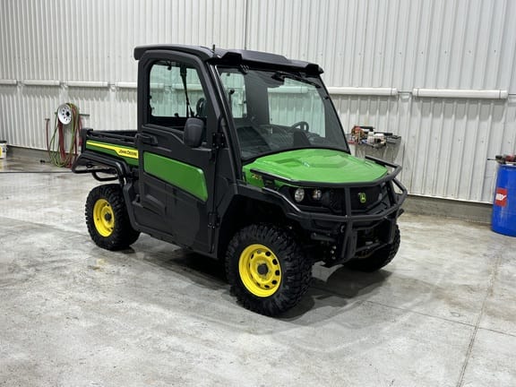 Main image John Deere XUV 835M