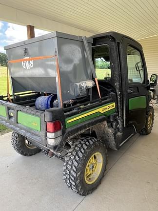 Image of John Deere XUV 835M equipment image 3