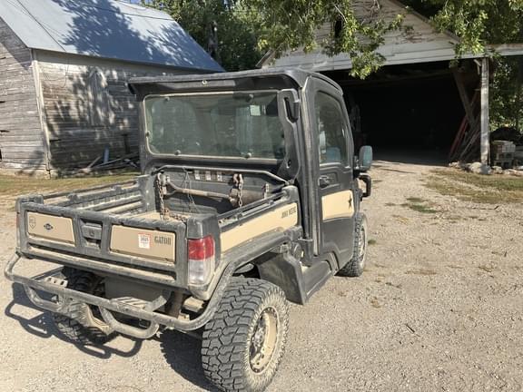 Image of John Deere XUV 835M Honor Edition equipment image 4
