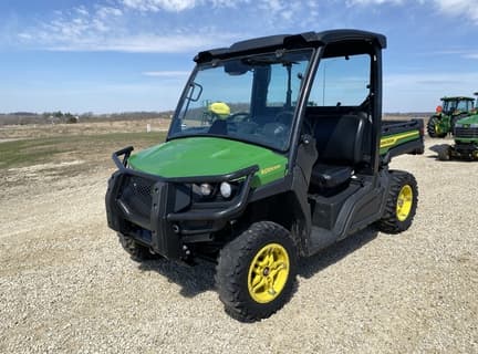 Image of John Deere XUV 835M Primary image