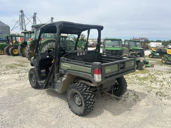 Image of John Deere XUV 835M equipment image 3