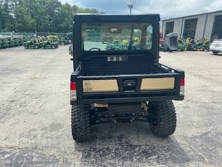Image of John Deere XUV 835M Honor Edition equipment image 1