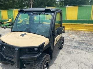Image of John Deere XUV 835M Honor Edition Primary image