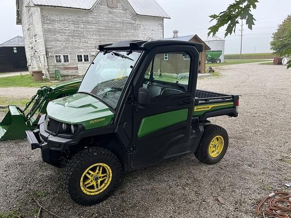 Image of John Deere XUV 835M Primary image