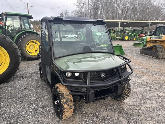 Image of John Deere XUV 835M equipment image 4