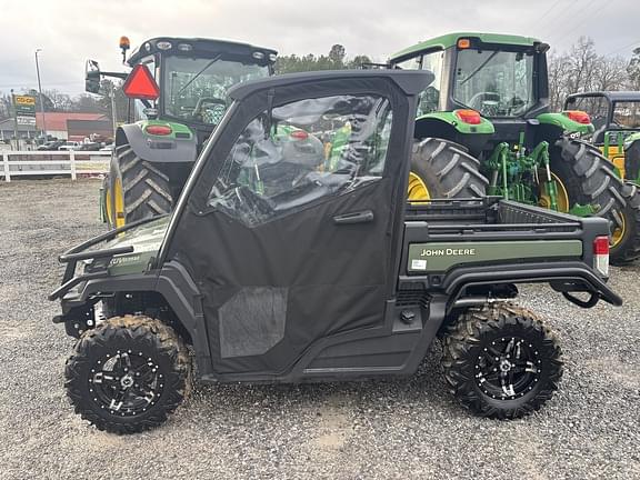 Image of John Deere XUV 835M equipment image 3