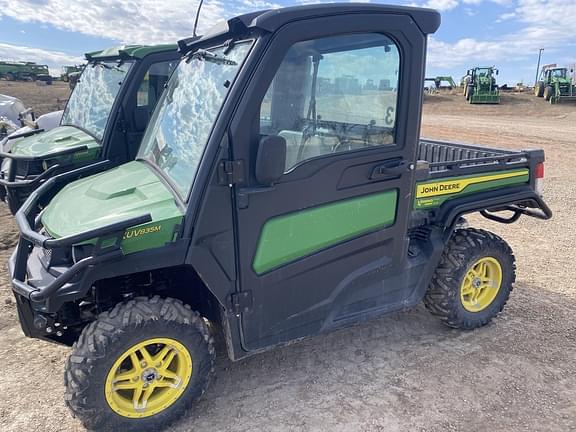 Image of John Deere XUV 835M Primary image