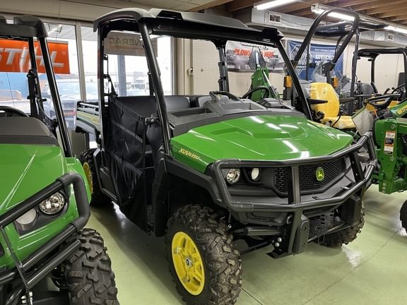 Main image John Deere XUV 835M