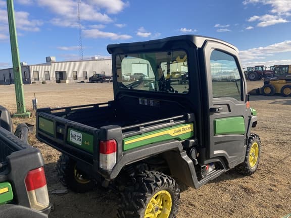 Image of John Deere XUV 835M equipment image 3