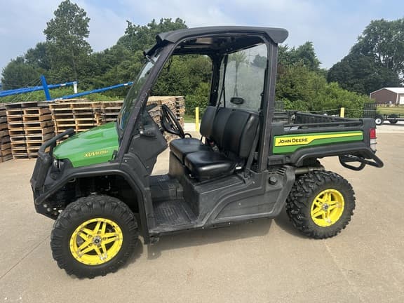 Image of John Deere XUV 835M equipment image 3