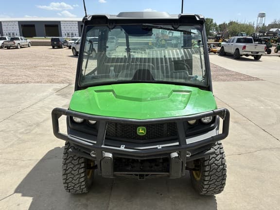 Image of John Deere XUV 835M Primary image