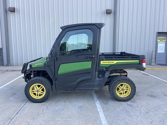 Image of John Deere XUV 835M Primary image