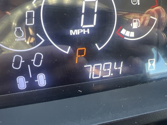 Image of John Deere XUV 835M equipment image 1