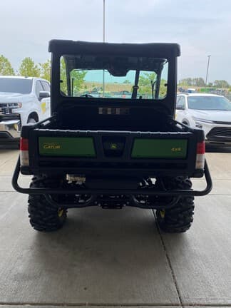 Image of John Deere XUV 835M equipment image 3