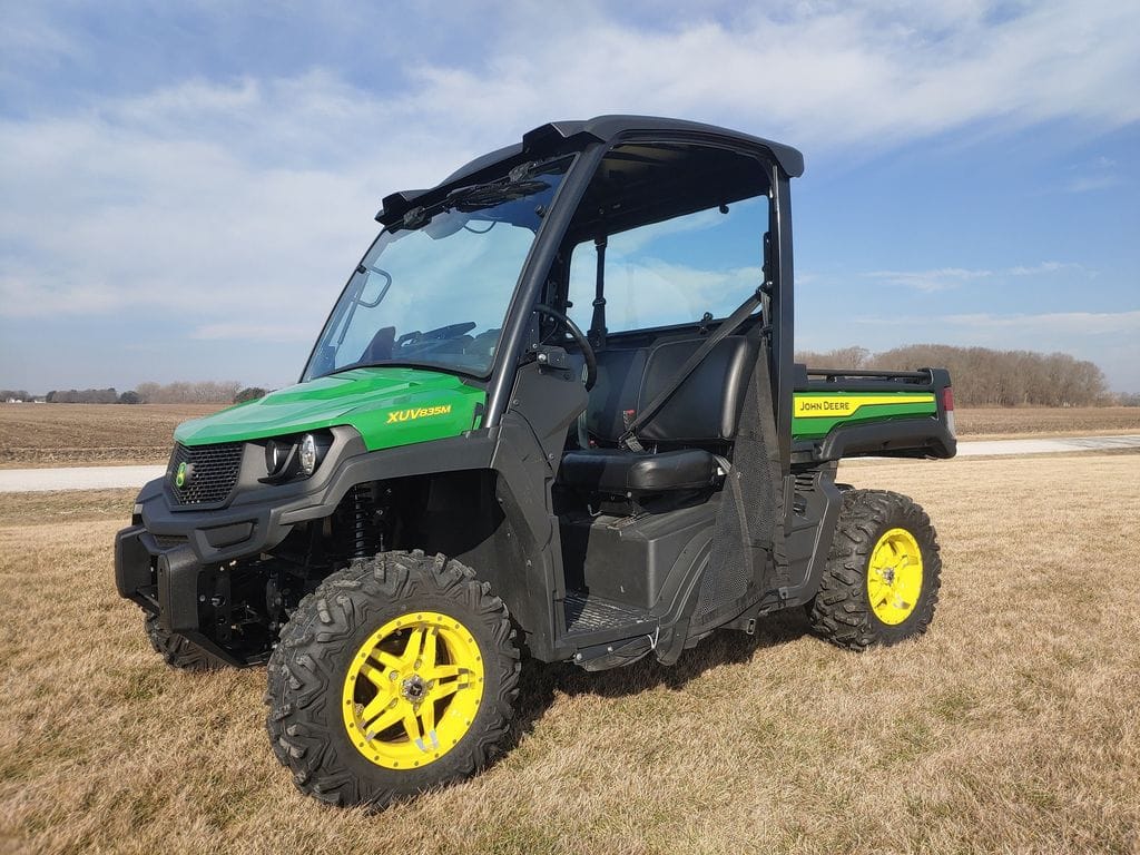 Main image John Deere XUV 835M