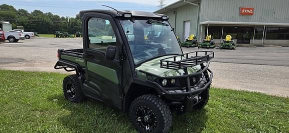 Image of John Deere XUV 835M equipment image 3