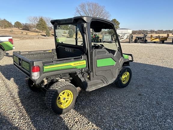 Image of John Deere XUV 835M equipment image 2