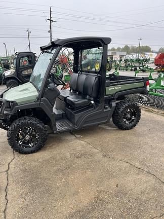 Image of John Deere XUV 835M Primary image