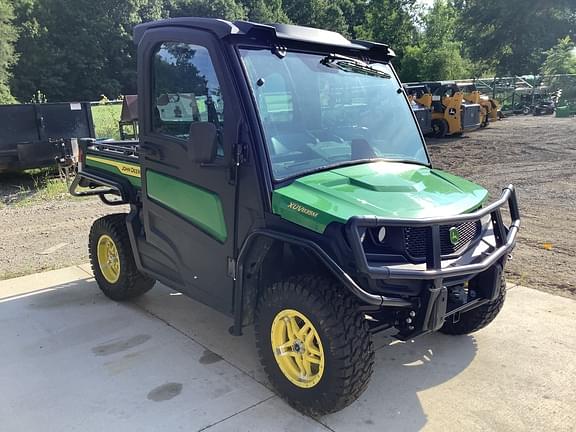 Image of John Deere XUV 835M equipment image 2