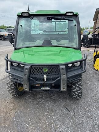Image of John Deere XUV 835R equipment image 2
