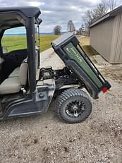 Main image John Deere XUV 835R 5